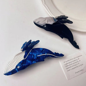 Whale Hair Claw